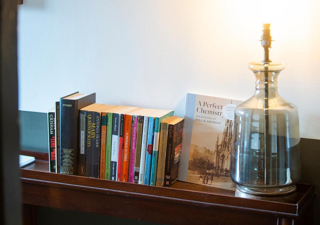 The Rock House - Terrace Apartment - In Heart Of The City — Photos 1